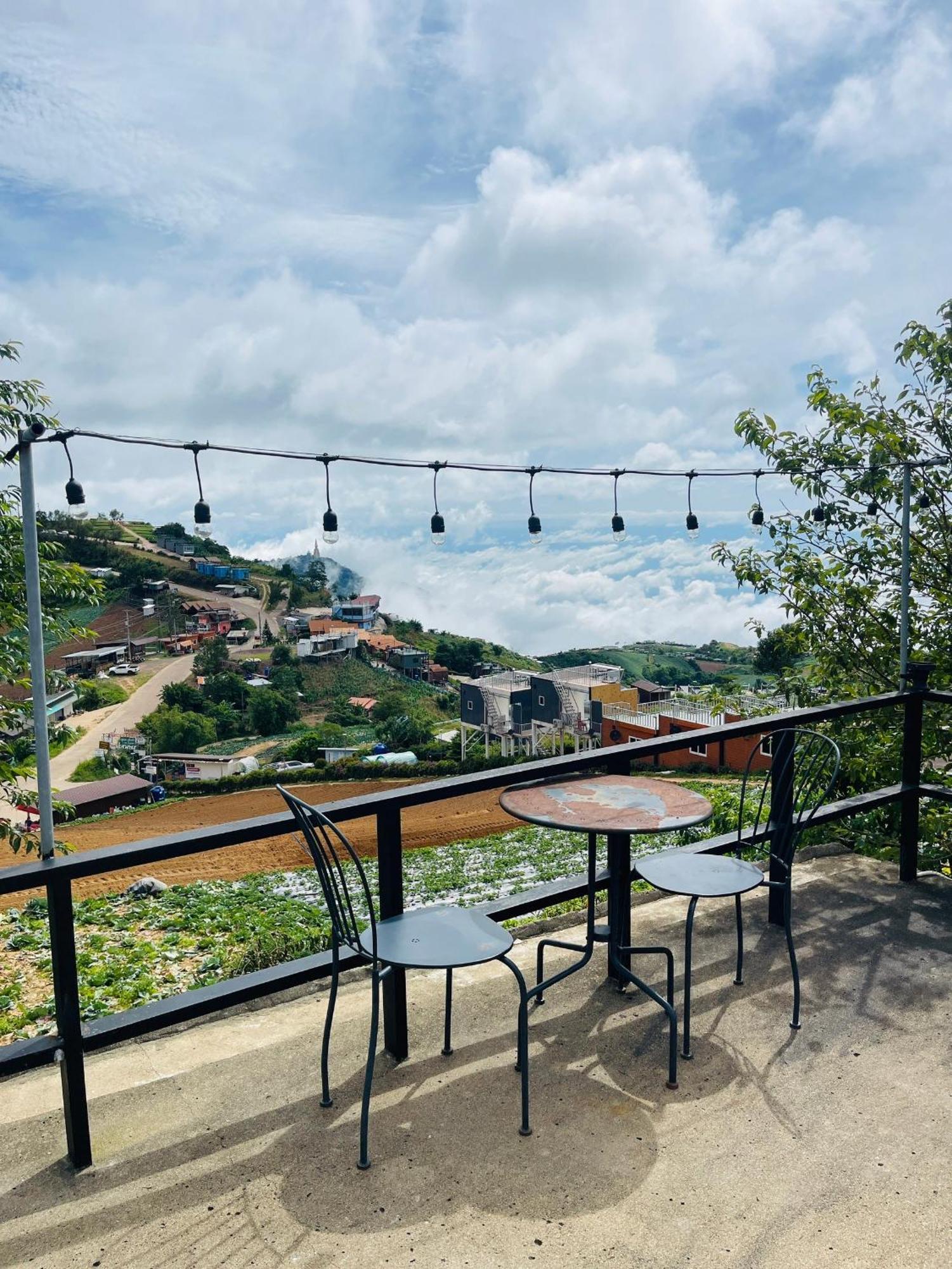 מלון Lom Kao Rai Saeng Tawan At Phu Thap Buek מראה חיצוני תמונה